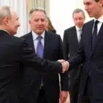 Zelenski îi acuză pe emisarii lui Trump care s-au întâlnit 4 ore cu Putin