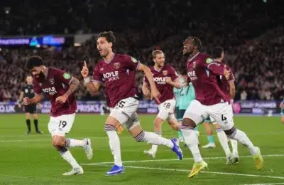 West Ham umilește Wolves cu 4-0 și aruncă rivala Tottenham în zona retrogradării