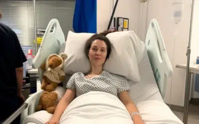 O tânără de 26 de ani a paralizat subit. Paramedicii au crezut că e un atac de panică