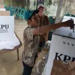 Avertismentul de Ziua Pământului  este că 26 de alegeri au fost amânate din cauza fenomenelor extreme