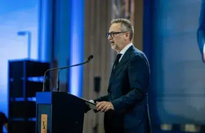 Care sunt acuzaţiile PNL la adresa lui Grindeanu după alianța PSD-AUR pentru moțiune?