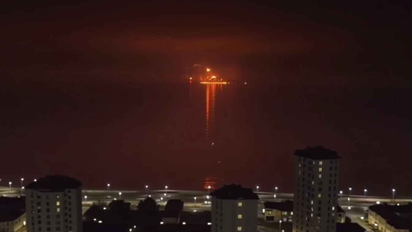 În oraşul Novorosiisk într-un atac ucrainean cu drone au fost răniţi 8 persoane și un terminal petrolier cheie lovit