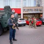 Atac armat la Kiev - un bărbat a ucis 6 oameni înainte de a fi împușcat de poliție