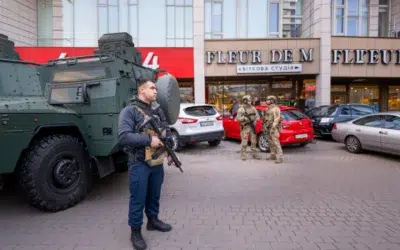 Atac armat la Kiev – un bărbat a ucis 6 oameni înainte de a fi împușcat de poliție