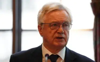 Site-ul unui parlamentar britanic, lovit de un atac cibernetic cu 142 de milioane de cereri