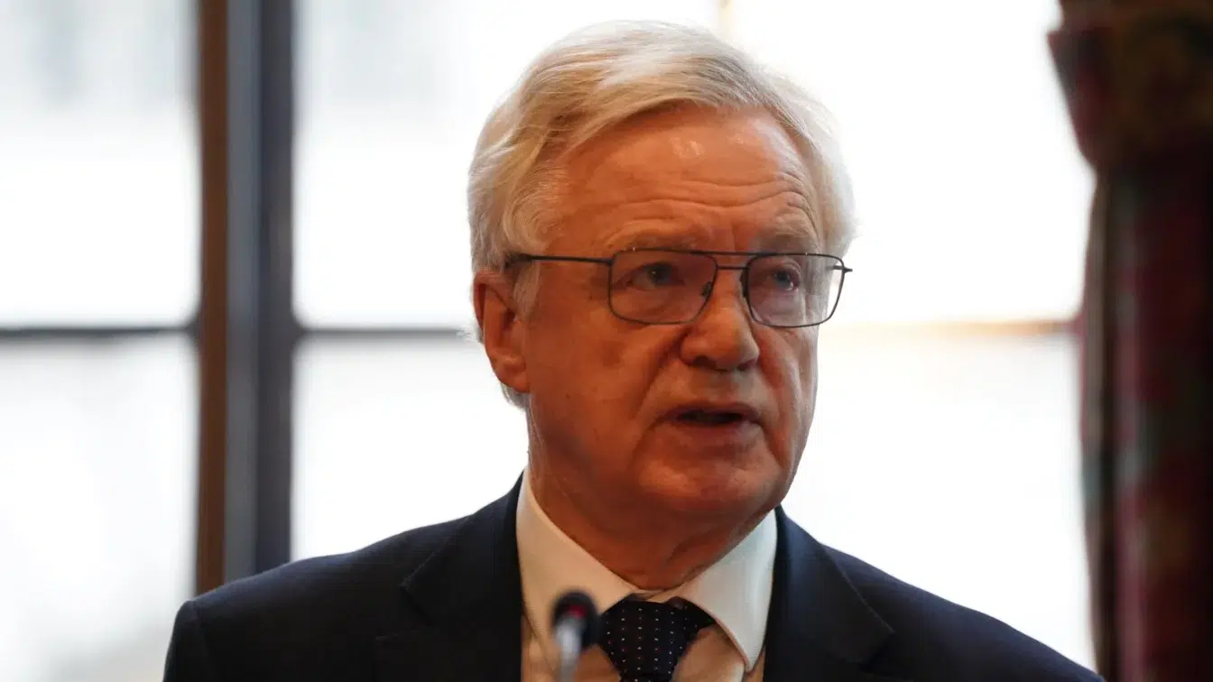 Site-ul unui parlamentar britanic, lovit de un atac cibernetic cu 142 de milioane de cereri