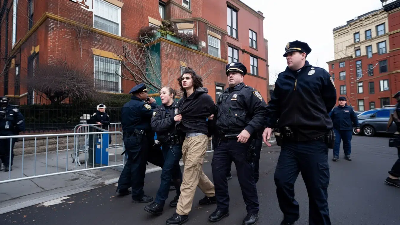 Doi tineri voiau să ucidă 60 de oameni într-un atac cu bombă la New York