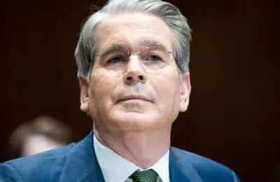 SUA anunță blocadă totală a Iranului cu pierderi de 170 de milioane de dolari pe zi