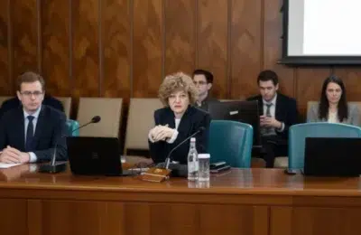 Oana Gheorghiu anunță închiderea unor companii de stat cu datorii de 14 miliarde lei