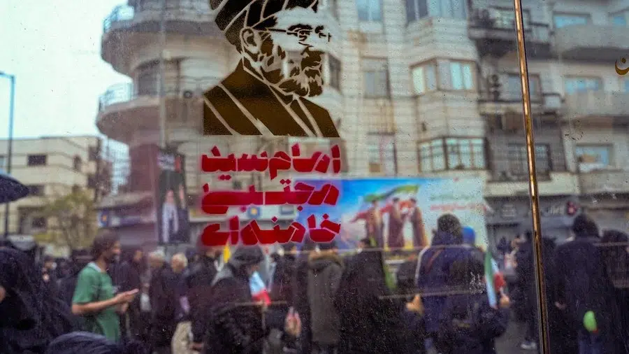 Iranul anunta 2 milioane de concedieri, pe fondul conflictului cu SUA si Israel