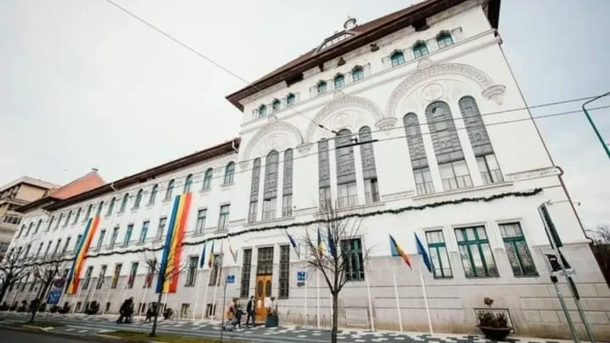 Primăria Timișoara anunță că un număr de 102 posturi ocupate vor fi desființate