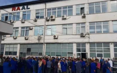 Producătorul RAAL concediază 500 de angajați în Bistrița-Năsăud