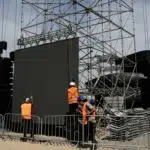 Tragedie la concertul Shakirei - un muncitor de 28 de ani a murit pe Copacabana