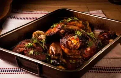 Condimentele esențiale care transformă carnea de miel într-un deliciu