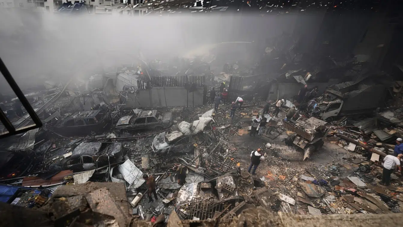 Trump avertizează Iranul că nu va avea arma nucleară și acuză Teheranul de un eșec în Hormuz