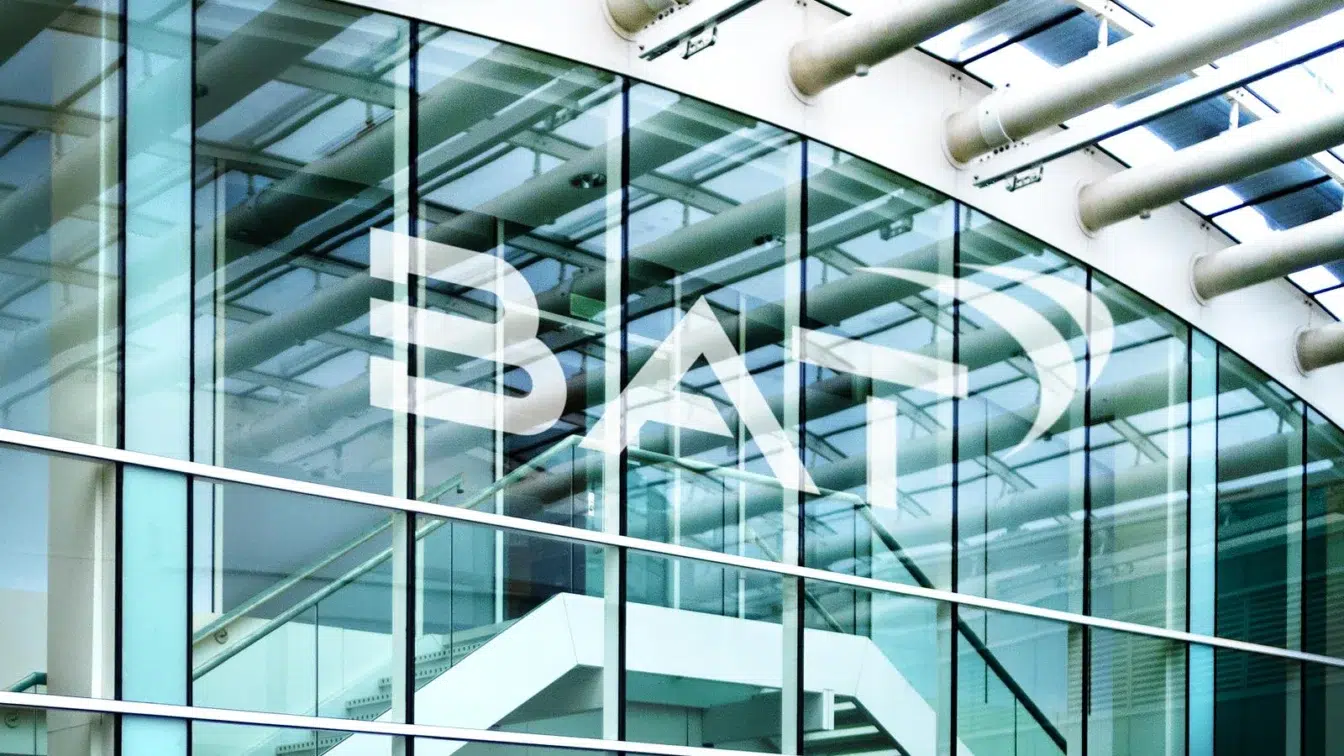 Contrabanda cu țigări costă statul 2,5 miliarde de lei anual