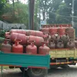 India în criză, 1,4 miliarde de oameni stau la cozi de 14 zile pentru gaz