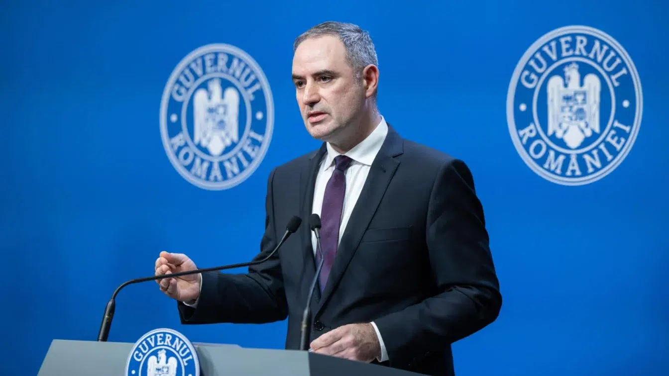 Alexandru Nazare face un apel către PSD, să nu retragă cei 7 miniștri din Guvern