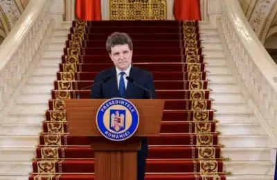 Nicușor Dan îi aduce la aceeași masă pe Bolojan, Grindeanu, Fritz și Hunor