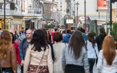 Blocajul politic ne costă 240 milioane euro la fiecare punct de dobândă