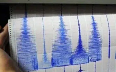 Cutremurul de 7,7 grade din Japonia a rănit 6 persoane şi aduce un avertisment de mega-seism