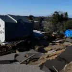 Din cauza cutremurului Japonia a evacuat peste 170.000 de oameni din calea unui tsunami