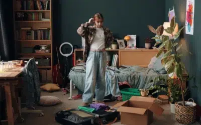 Dezordinea din camera adolescentului este o etapă normală sau un semnal de alarmă?