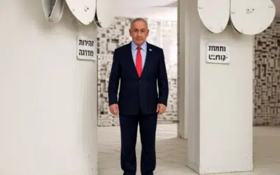 Efigie de 7 metri a lui Netanyahu aruncată în aer cu 14 kg de praf de pușcă în Spania