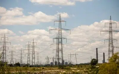 Schema care blochează energia în România. Autorizații de 80.000 MW pentru firme fantomă