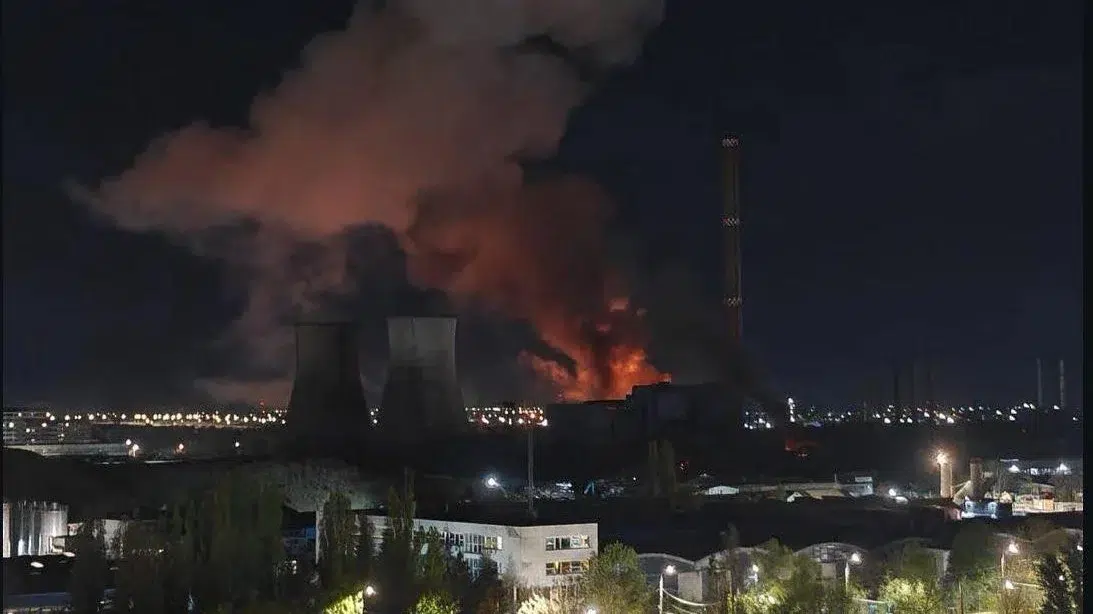 Peste 2.200 de blocuri din București fără apă caldă după incendiul de la CET Vest