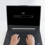 Un bărbat de 37 de ani arestat după ce a testat spionajul AI cu un mesaj despre arme