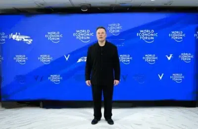 Elon Musk oferă 260 de euro pe zi pentru un job de acasă în Europa