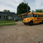 Un copil de 5 ani, ucis de tatăl său alături de alți 7 copii din familie. Profesoara e în șoc