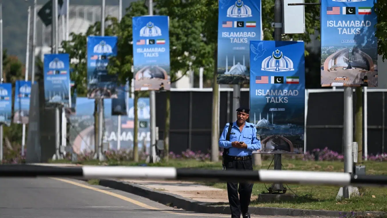 Negocierile de pace SUA-Iran, suspendate. Trump amenință – „Multe bombe vor exploda”