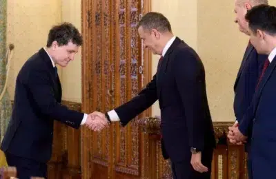 Poate președintele Dan refuza un premier PSD-AUR?