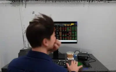 Prețul petrolului scade cu 9% după ce Iranul redeschide Strâmtoarea Hormuz