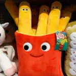 Peste 6.000 de produse de zi cu zi se scumpesc din cauza petrolului scump