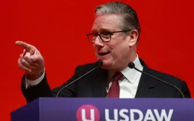 Prețul petrolului explodează la 108 dolari pe baril. Premierul britanic – nu intrați în panică