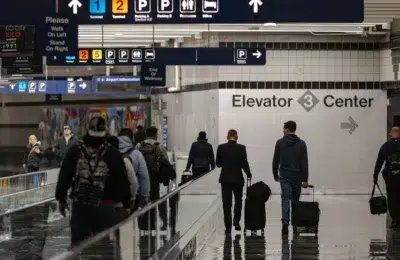 Care este sfatul experţilor pentru vacanţă, în cadrul scumpirii biletelor de avion