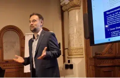 Analiștii CFA: În acest an vom avea o inflație de 8% și leu depreciat