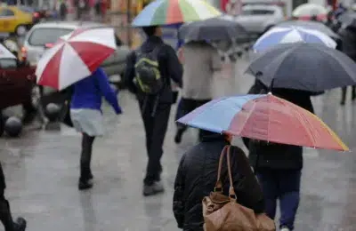 Prognoza ANM până la 18 mai aduce temperaturi mult sub cele normale