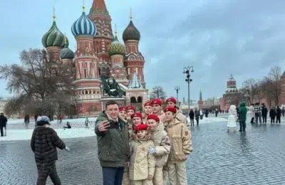 Kremlinul antrenează 120 de tineri influenceri în tabere de propagandă pro-război