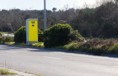 Oraşul Madrid testează un radar care dă 20 de amenzi pe minut și se mută în secunde