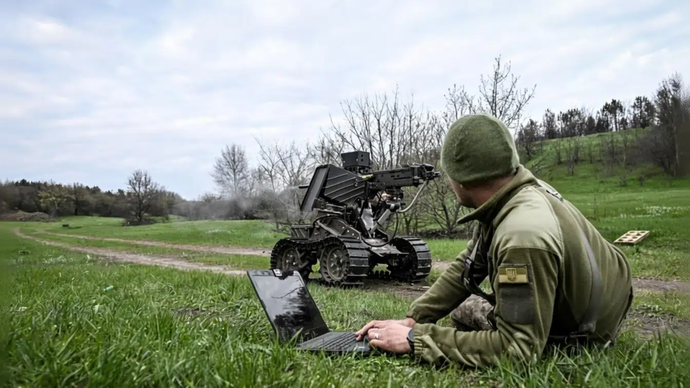 Ucraina trimite roboți pe front și anunță 22.000 de misiuni fără soldați