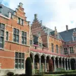 Doi români riscă 10 luni de închisoare în Belgia după ce au lăsat scrisori false