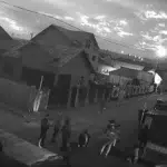 Scandal de Paște la Mizil unde o persoană a fost reținută după ce a atacat o mașină de poliție