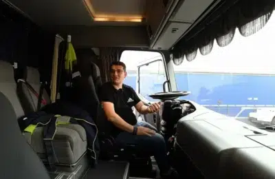 Ce a făcut un șofer român când s-a trezit față în față cu hoții în Spania?