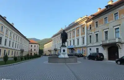 Colonada de 500m din Buziaș renaște, însă Băile Herculane se zbat între glorie și ruină