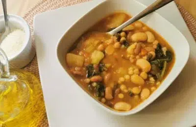 Secretul familiei cu 9 fraţi care au acumulat o vârstă de 851 de ani de viață cu o rețetă a supei mâncate zilnic