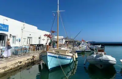 Grecia ignora regulile UE si renunta la biometrie pentru turistii britanici